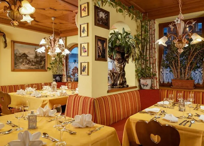 Hotel Dorfstube Holzgau