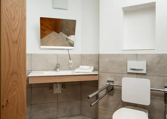 Ξενοδοχείο Dorfstube 3*