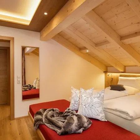 Dorfstube 3* Holzgau